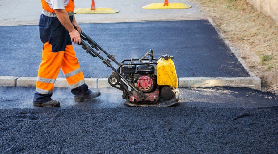 Professional gutter cleaning in Alexander, AR